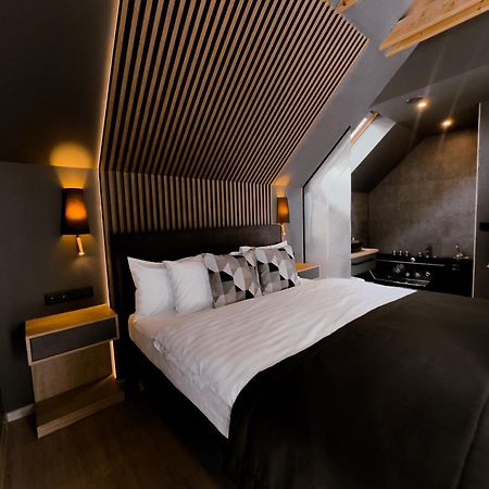 Twin Premium Apartman 蒂豪尼 外观 照片