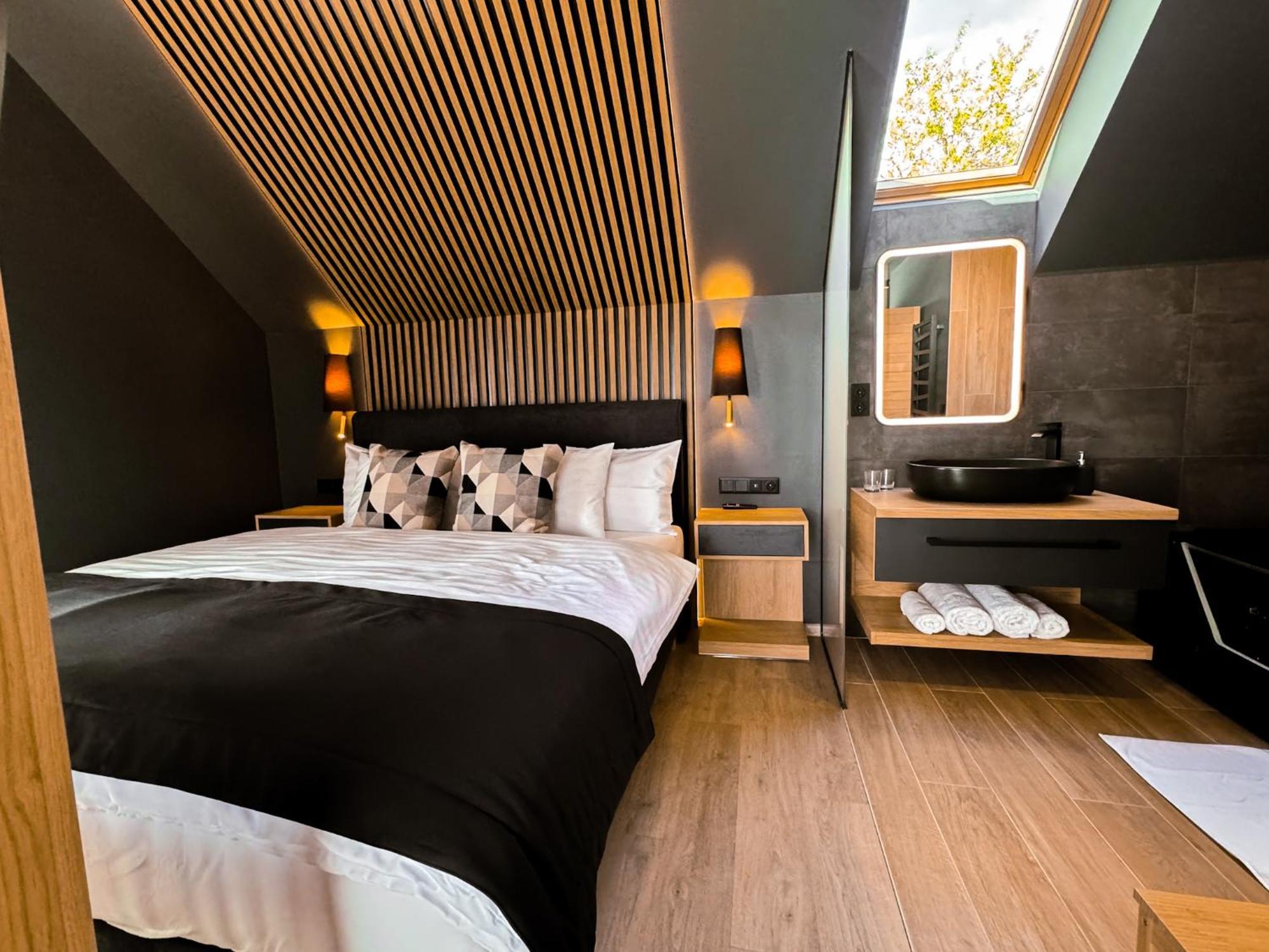 Twin Premium Apartman 蒂豪尼 外观 照片