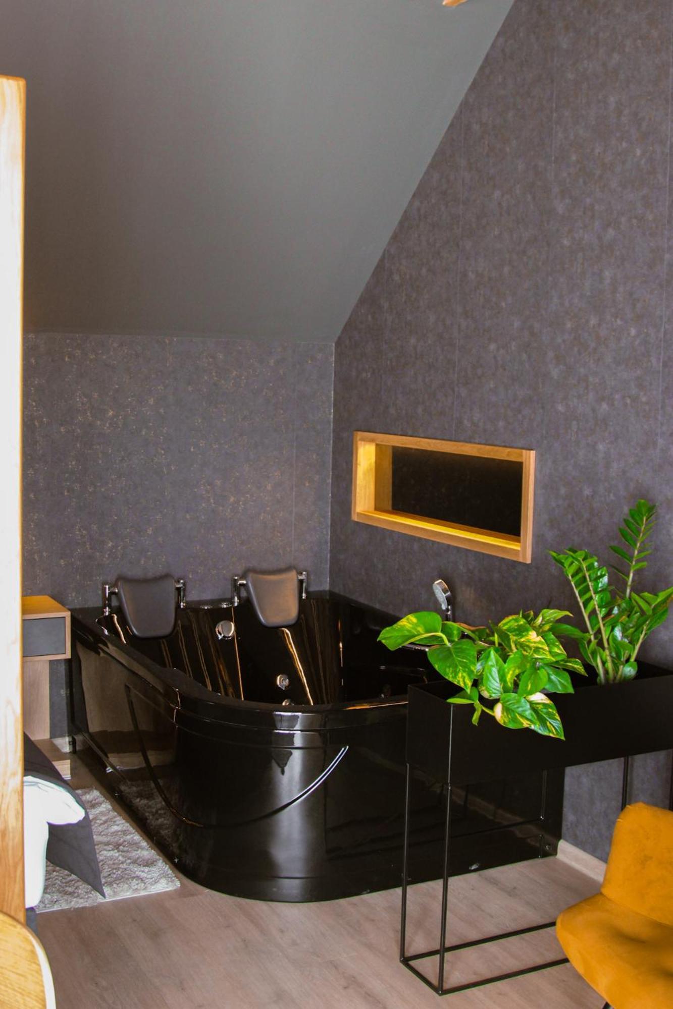 Twin Premium Apartman 蒂豪尼 外观 照片