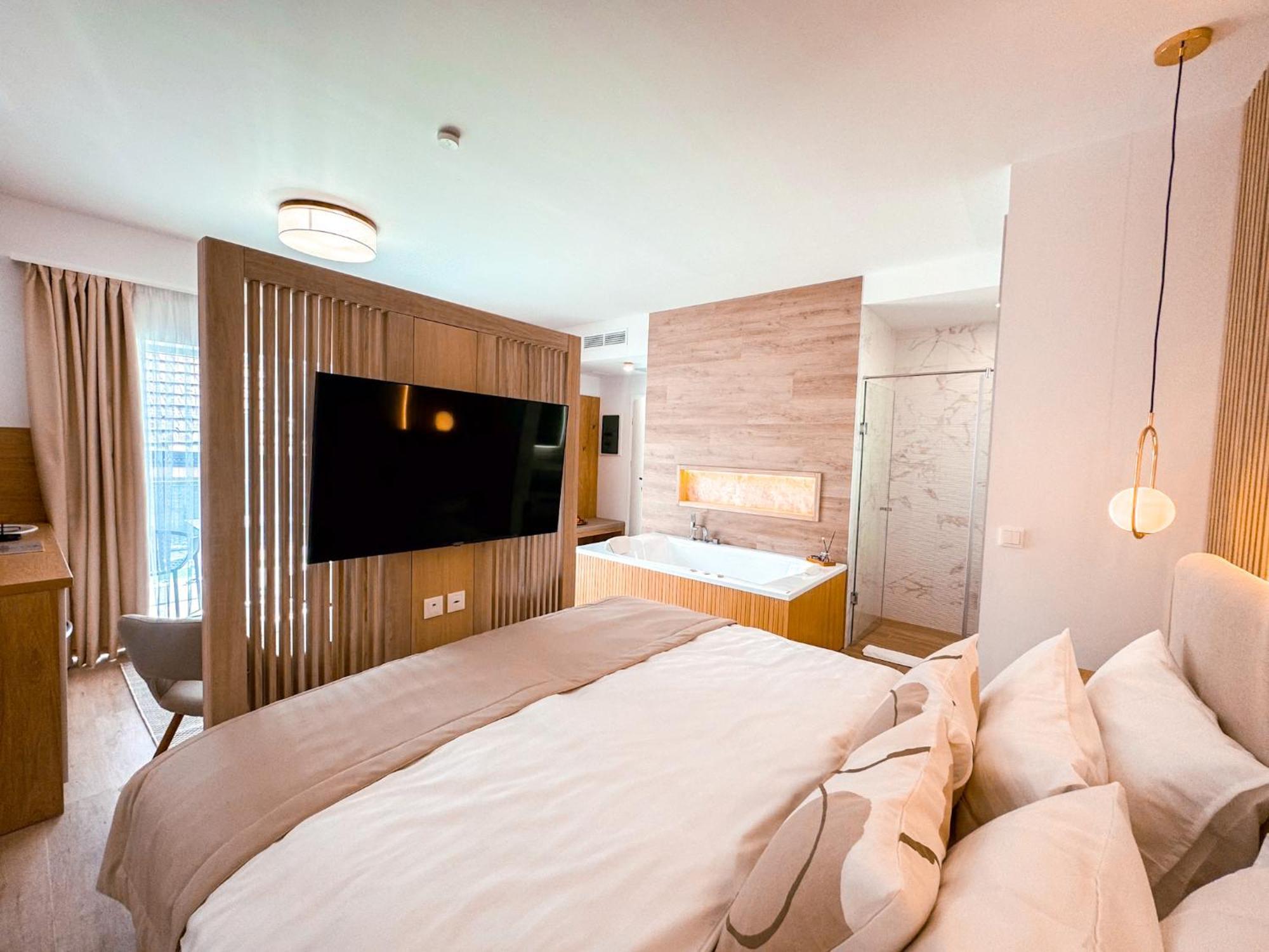 Twin Premium Apartman 蒂豪尼 外观 照片